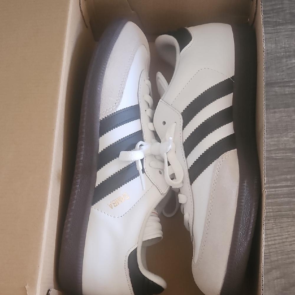 adidas Samba White with Black Stripes Men’s Sneakers - Picture 8 of 9